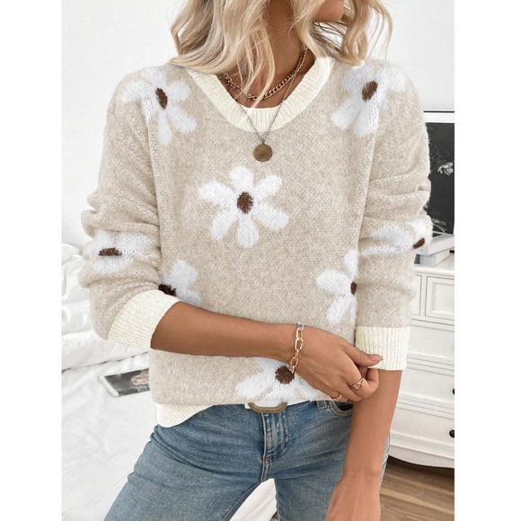 Rouge! Sweaters - Beige Pullover Sweater Knit Flower Textured Button Front